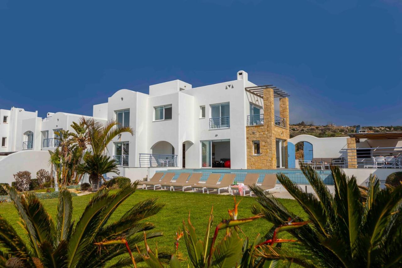 קורל ביי Blue Coral Beach Villas Three Exclusive Villas - Poseidon - Nautilus - Oceanos - And - Baby Coral Bungalow מראה חיצוני תמונה