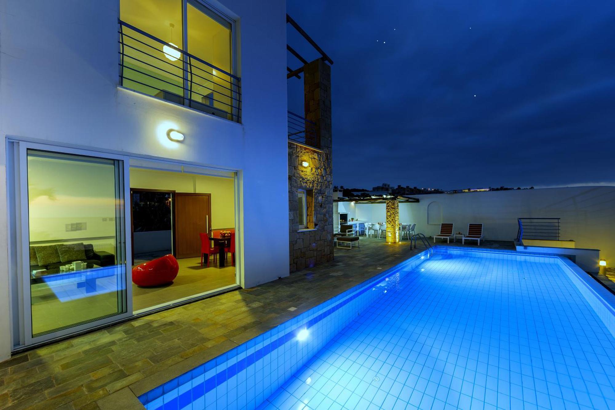 קורל ביי Blue Coral Beach Villas Three Exclusive Villas - Poseidon - Nautilus - Oceanos - And - Baby Coral Bungalow מראה חיצוני תמונה