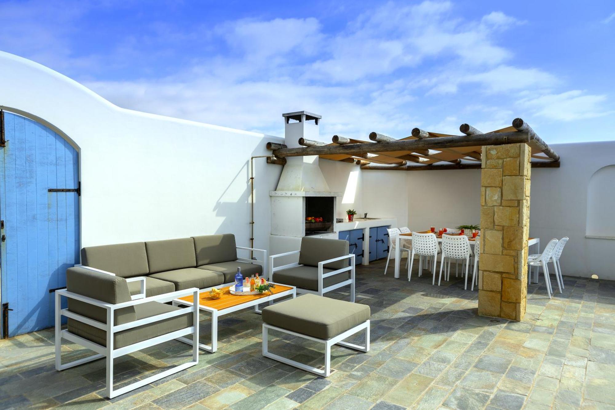 קורל ביי Blue Coral Beach Villas Three Exclusive Villas - Poseidon - Nautilus - Oceanos - And - Baby Coral Bungalow מראה חיצוני תמונה